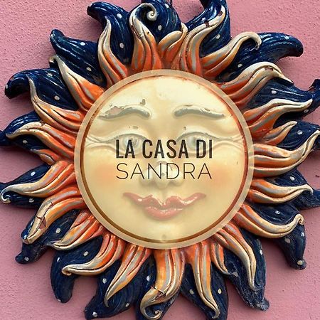 La Casa Di Sandra A Noli Exterior foto
